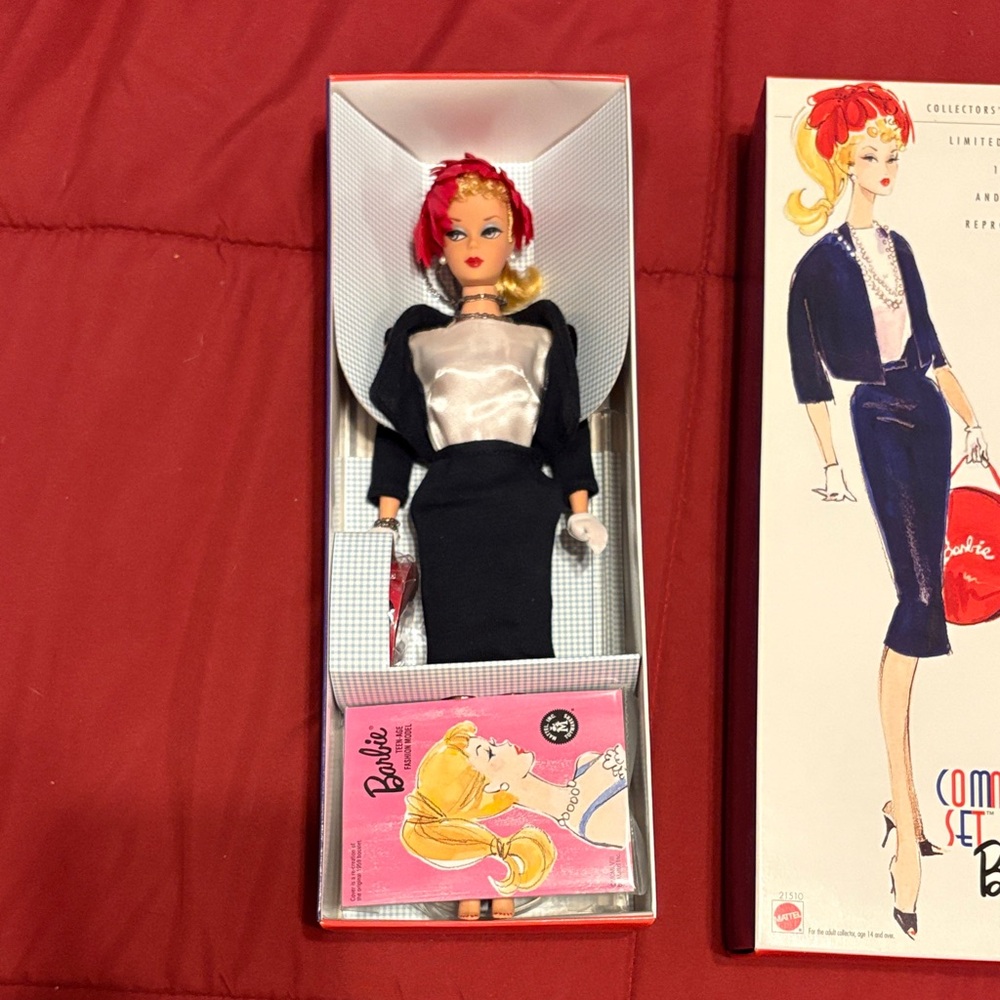 1998 Commuter Set 1959 Reproduction Collector Barbie